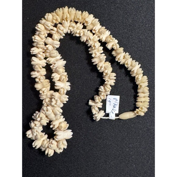 Pikake 18in Barrel Clasp Vintage Neclace on String - Picture 1 of 4